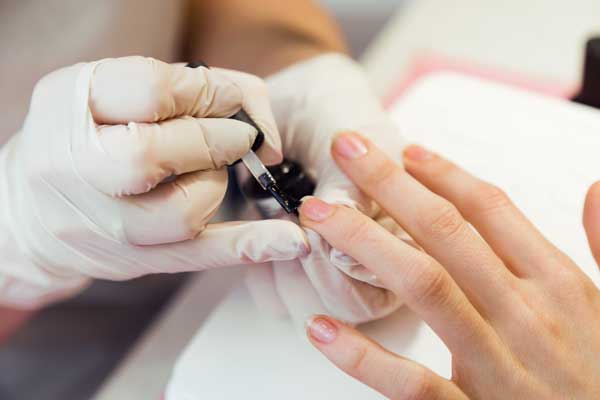 Servicio de Manicura y pedicura
